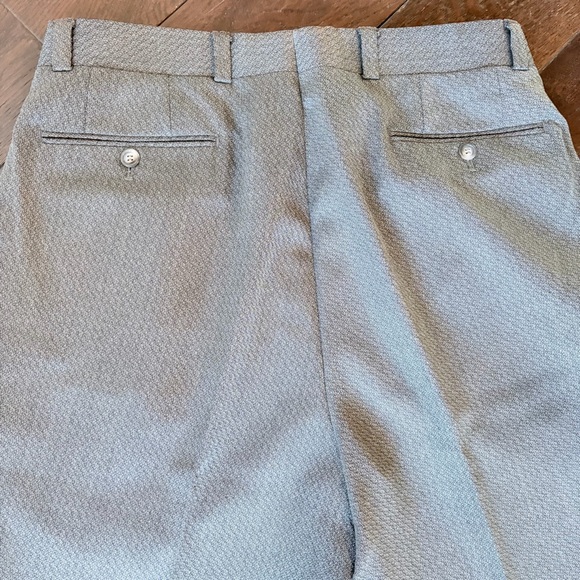 Louis Raphael Pleated High Rise Wool Trousers - Picture 5 of 7